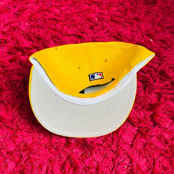 Hat - Picture 2 of 2